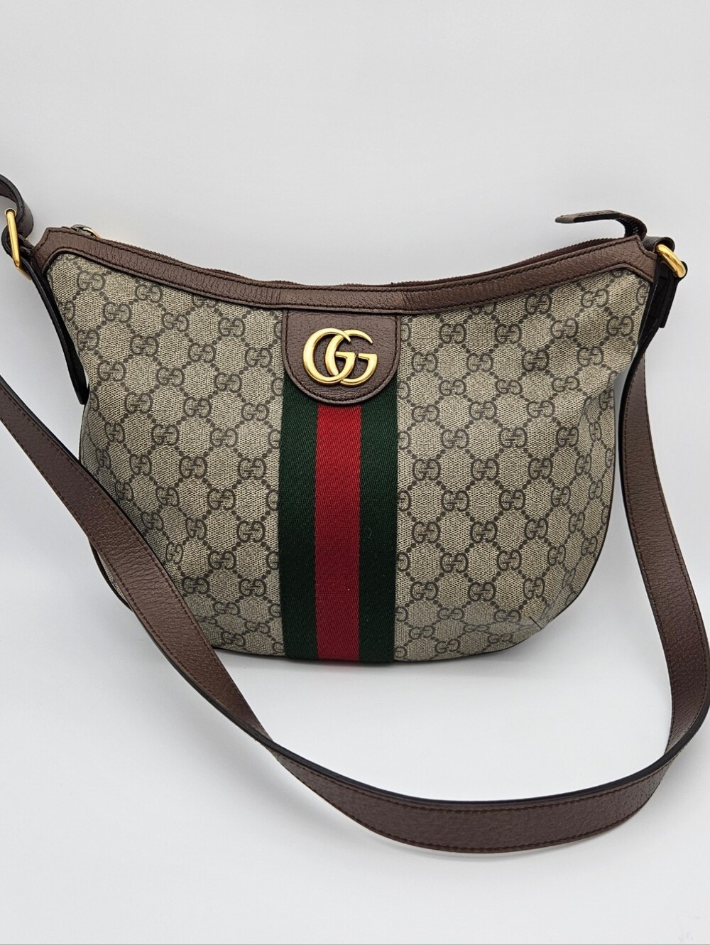 Authentic Gucci GG Supreme Ophidia #4399M